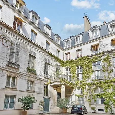 Academia - Welkeys Apartman